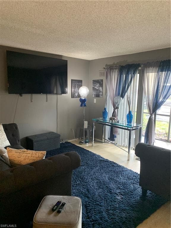 5319 Summerlin RD 1908 FORT MYERS, FL 33919