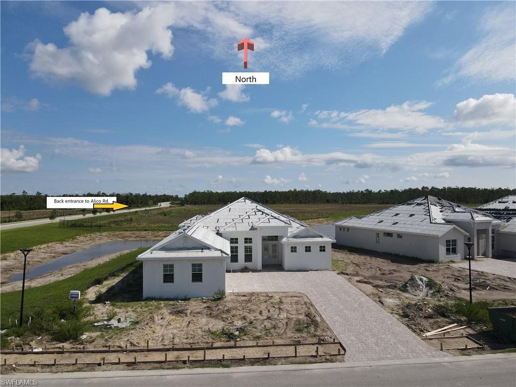 17201 Blue Sapphire DR FORT MYERS, FL 33913