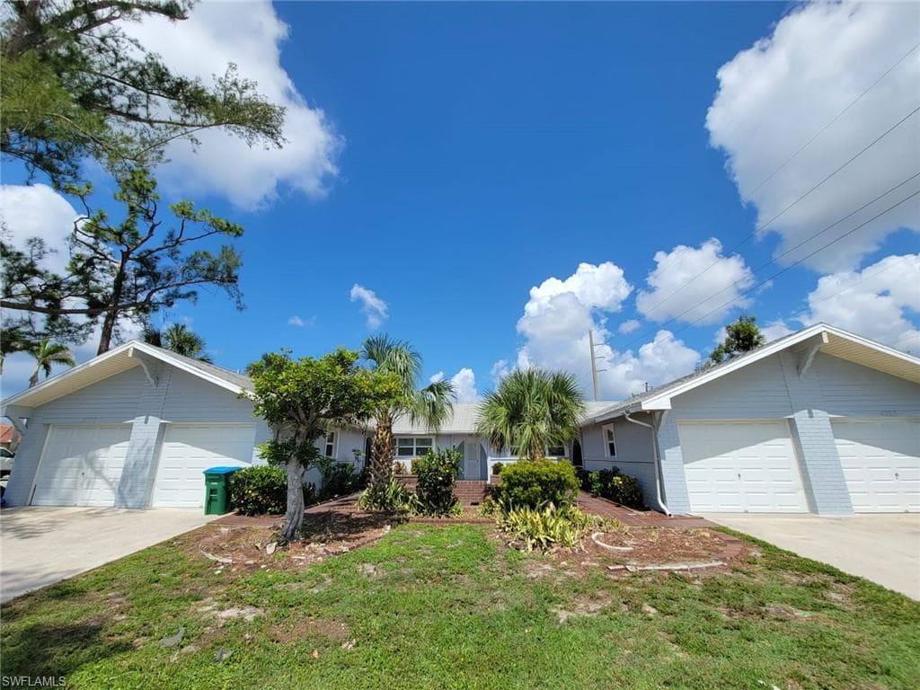 4728 SW 2nd AVE CAPE CORAL, FL 33914