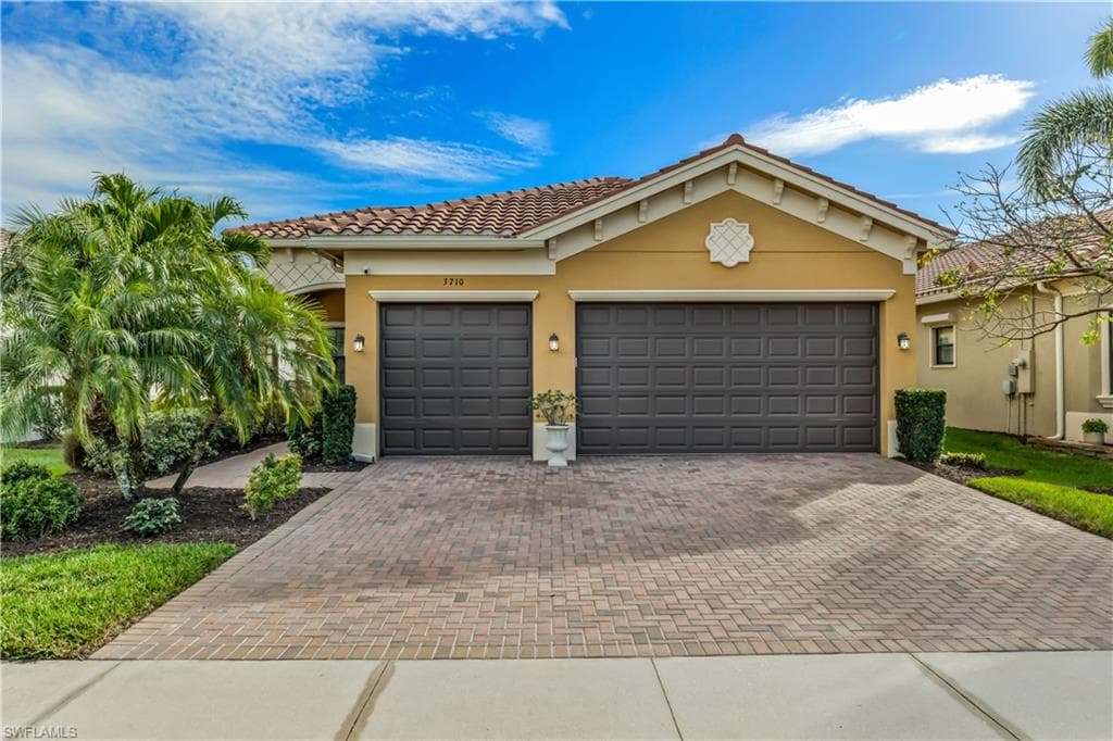 3710 Pleasant Springs DR NAPLES, FL 34119