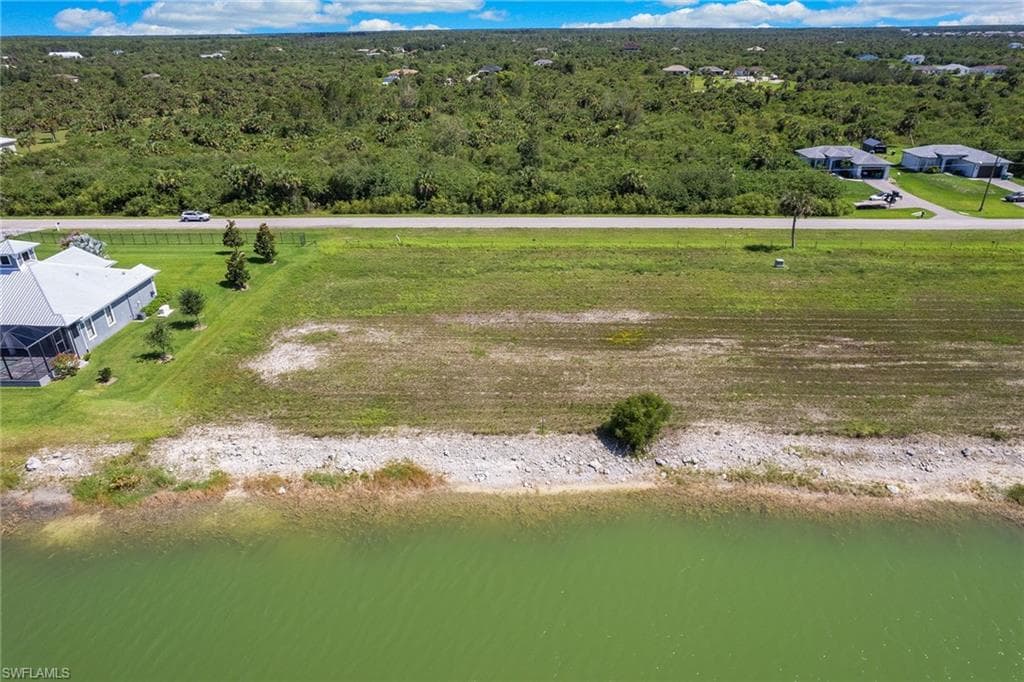 515 Shady Hollow BLVD W NAPLES, FL 34120