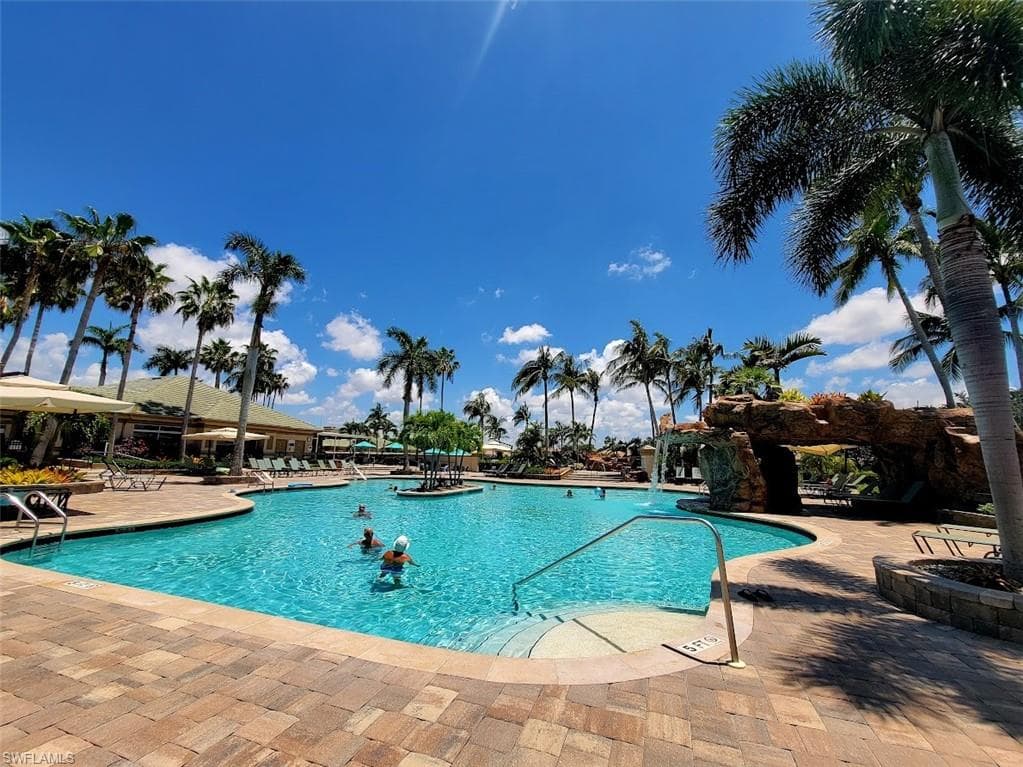 19400 Cromwell CT 108 FORT MYERS, FL 33912