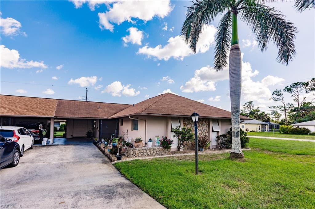 287 Rosewood CT LEHIGH ACRES, FL 33936