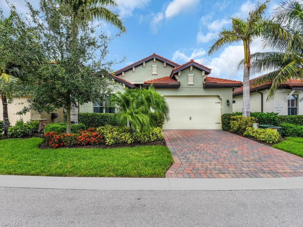 16399 Barclay CT NAPLES, FL 34110
