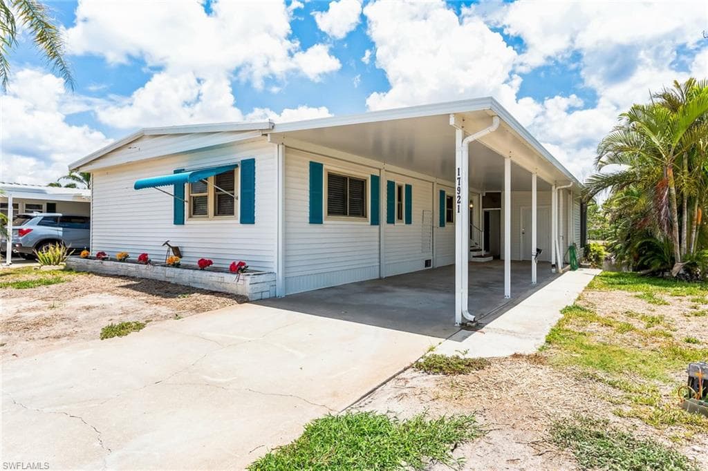 17921 Bryan CT FORT MYERS BEACH, FL 33931