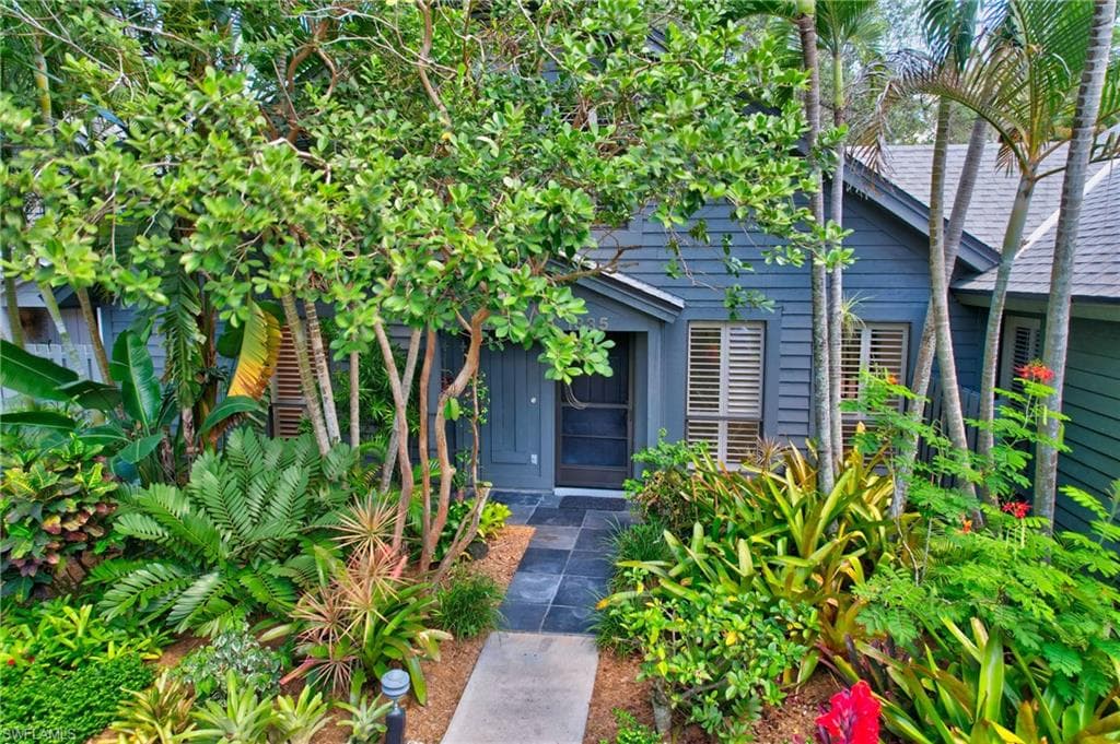1335 Solana RD K-8 NAPLES, FL 34103
