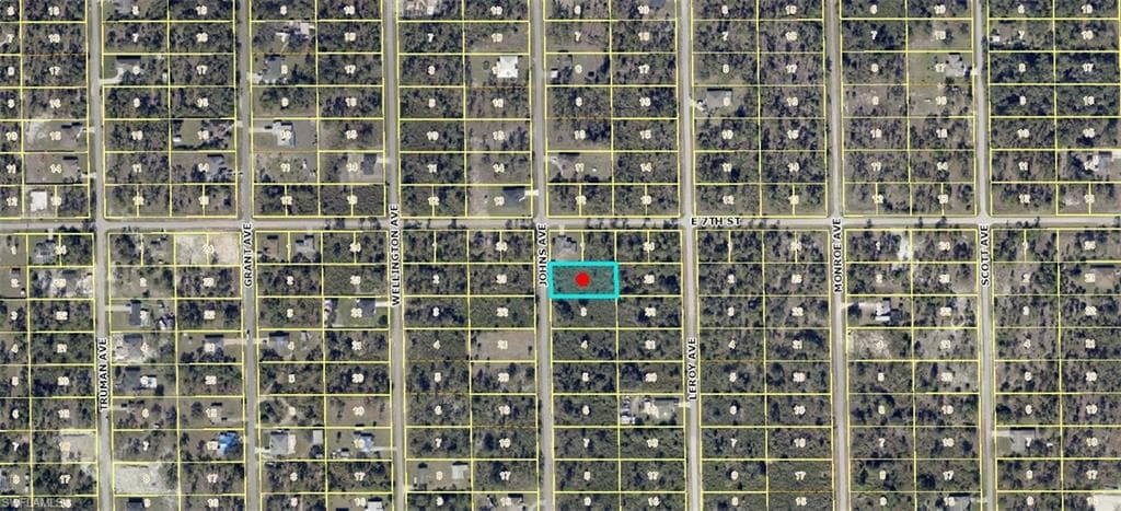 620 Johns AVE LEHIGH ACRES, FL 33972