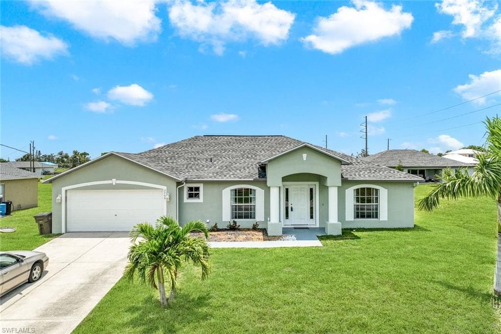 2706 6th PL CAPE CORAL, FL 33909