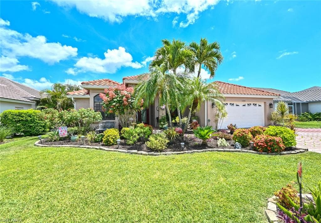 12688 Hunters Ridge DR BONITA SPRINGS, FL 34135