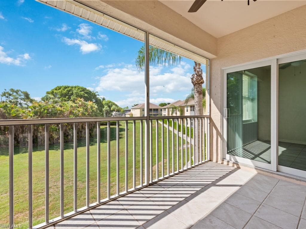 462 Tallwood ST 104 MARCO ISLAND, FL 34145