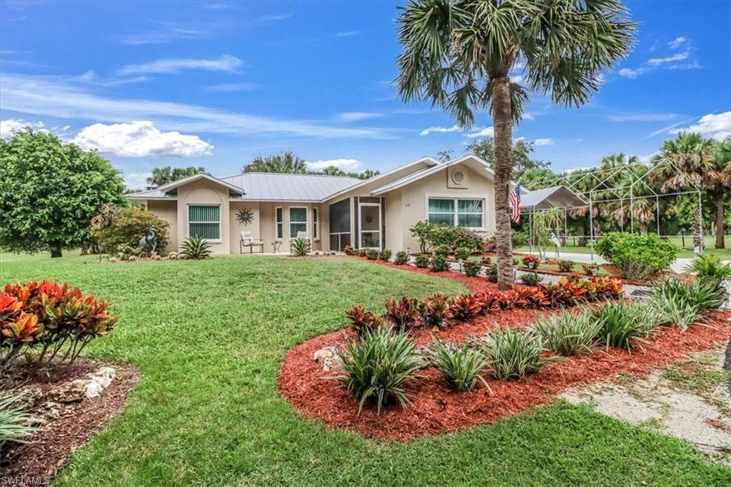 315 13th ST NW NAPLES, FL 34120