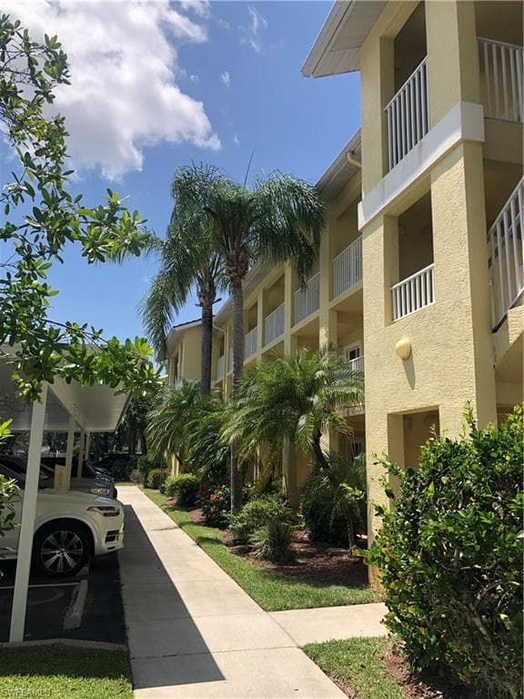 8304 Key Royal CIR 1712 NAPLES, FL 34119
