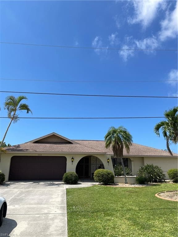 1216 SW 53rd ST CAPE CORAL, FL 33914