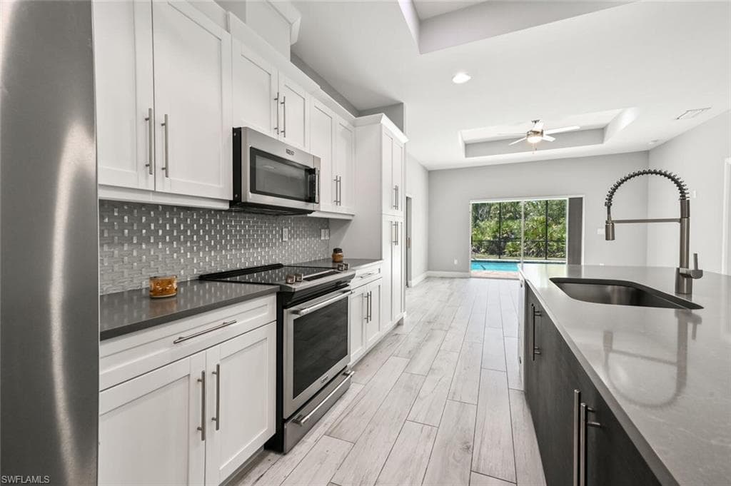 2131 22nd AVE NE NAPLES, FL 34120