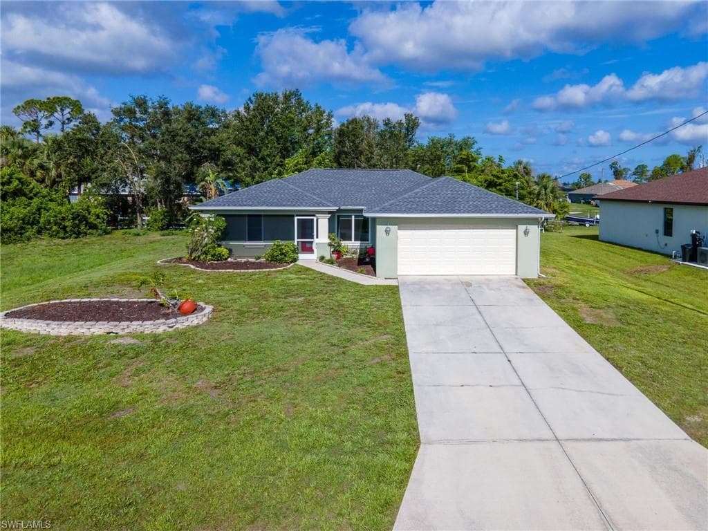 3718 NE 16th PL CAPE CORAL, FL 33909