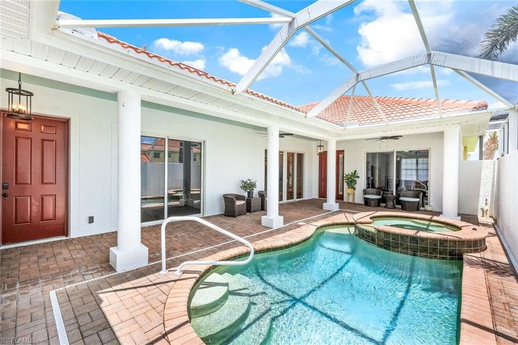 5593 Kensington LOOP FORT MYERS, FL 33912