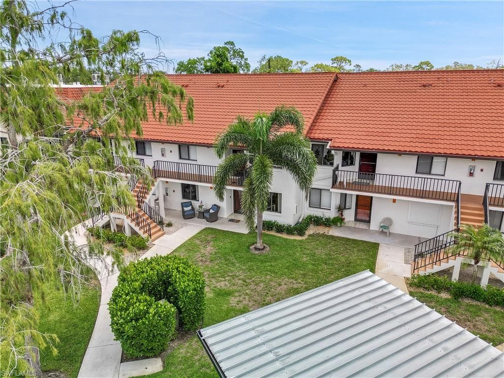 4977 Pepper CIR G-102 NAPLES, FL 34113