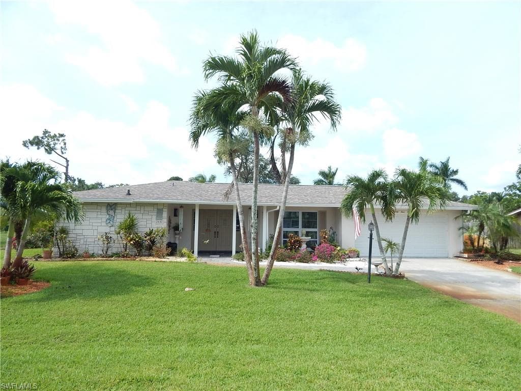 2430 Kent AVE FORT MYERS, FL 33907