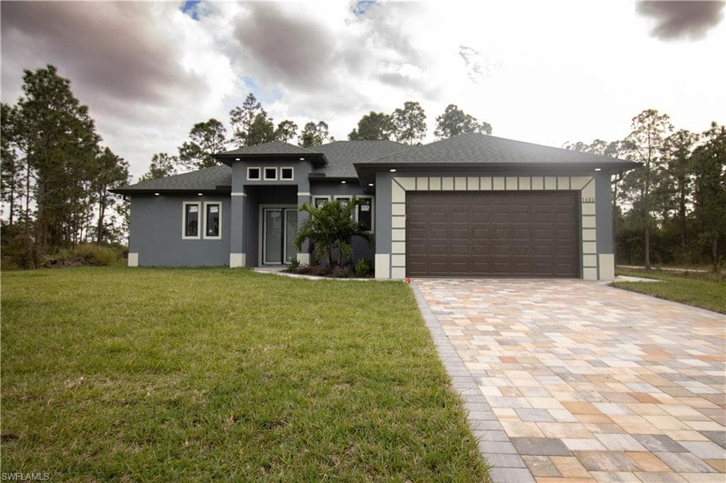 7680 Canal TER LABELLE, FL 33935