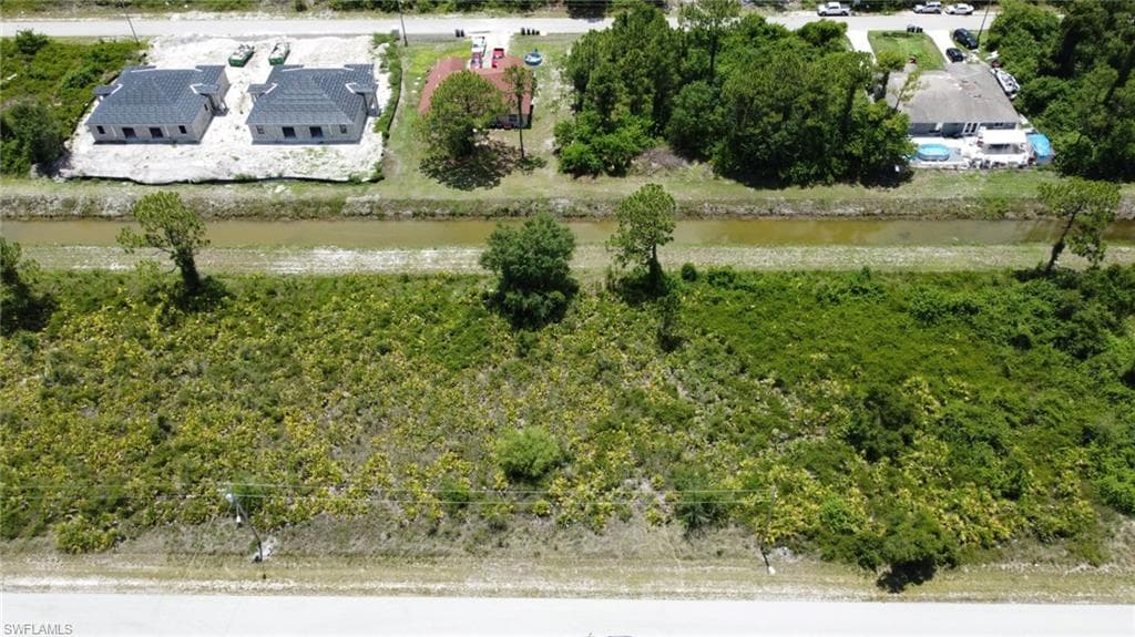 456-458 Lotus AVE S LEHIGH ACRES, FL 33974
