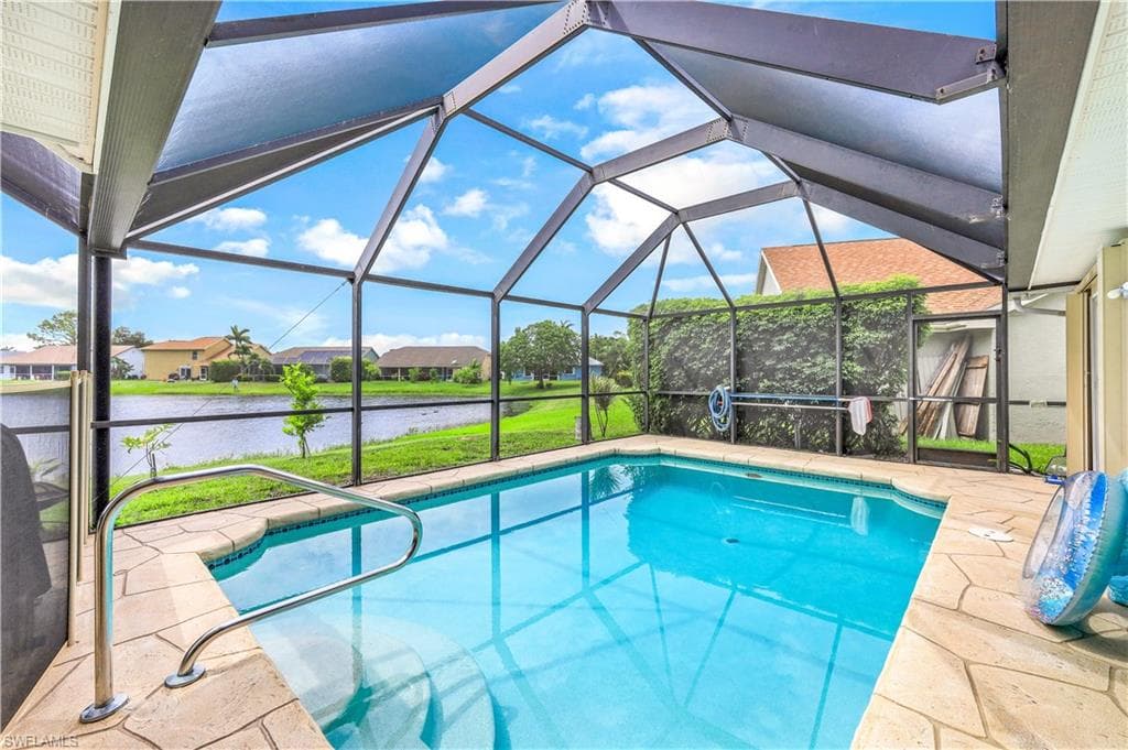 3637 Kent DR NAPLES, FL 34112