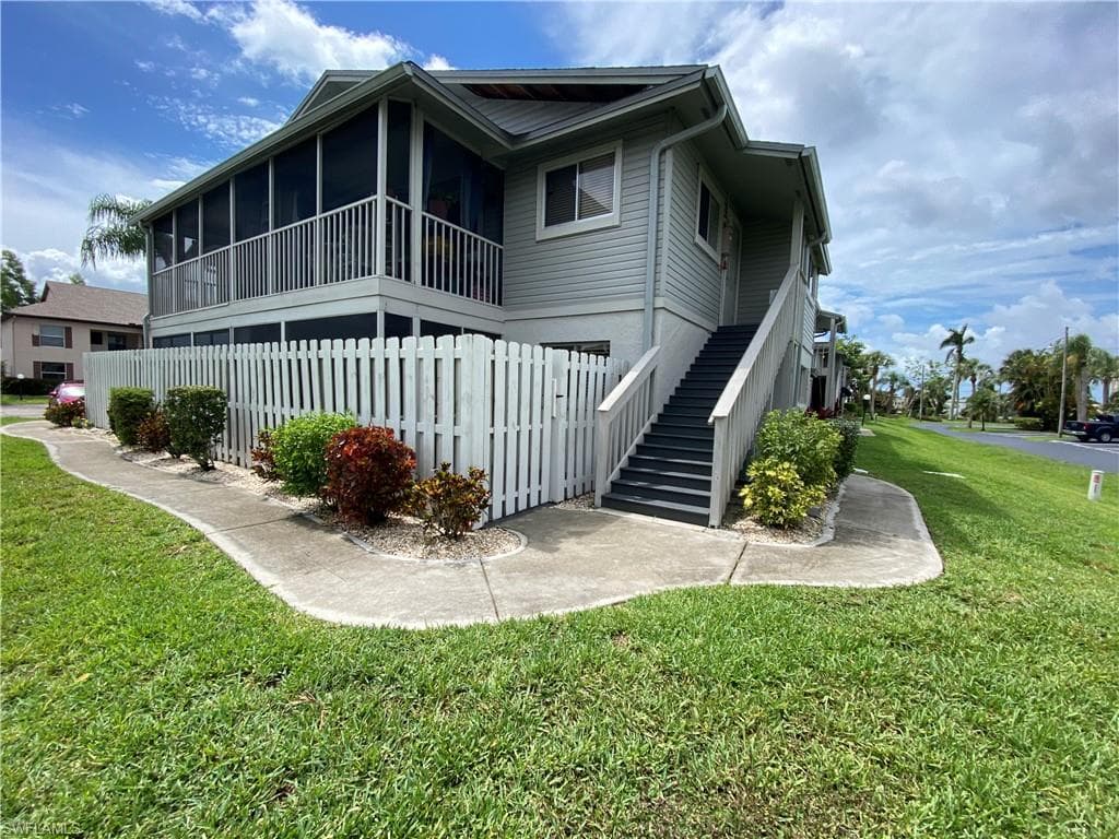 5761 Foxlake DR C NORTH FORT MYERS, FL 33917
