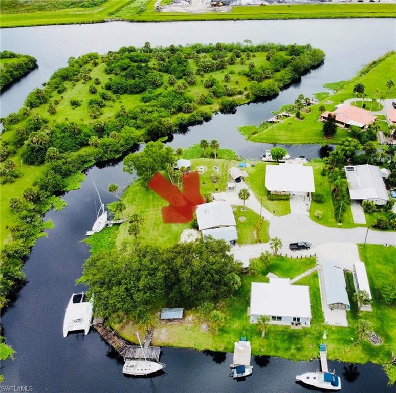 1172 Dolphin LN MOORE HAVEN, FL 33471
