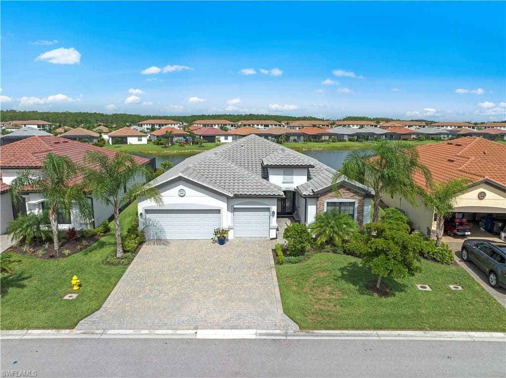 11950 Bay Oak DR FORT MYERS, FL 33913