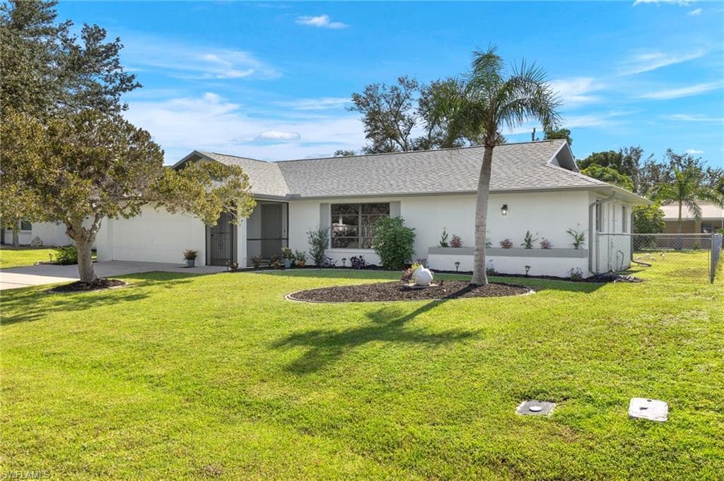 715 SE 9th PL CAPE CORAL, FL 33990