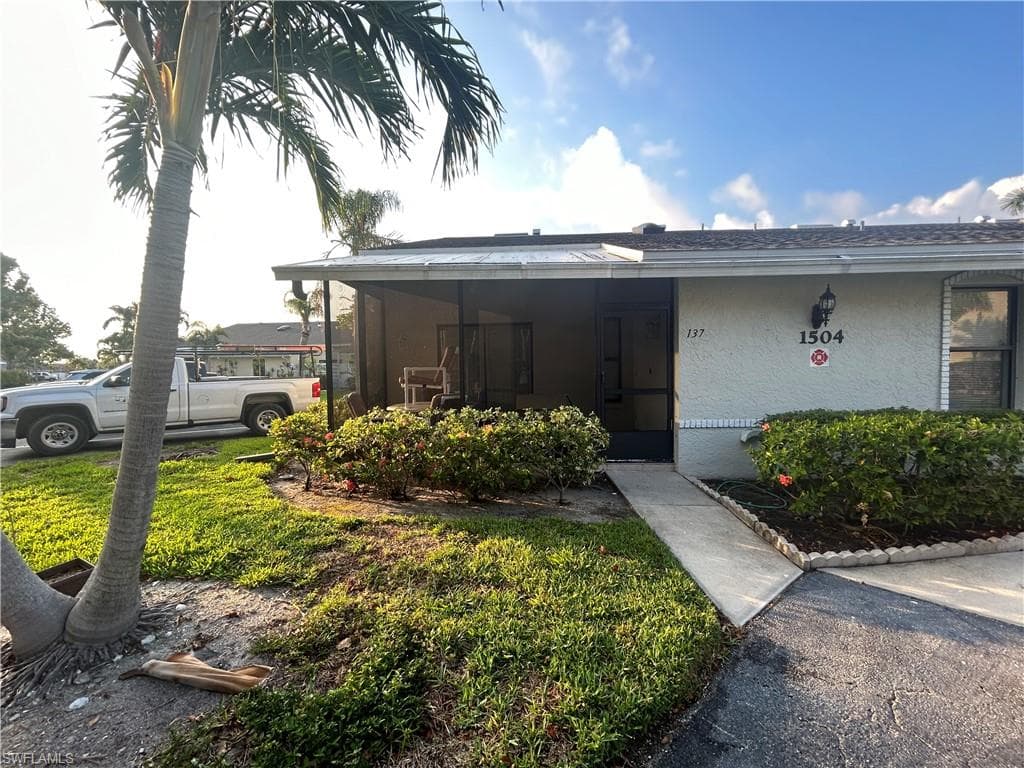 1504 SW Courtyards LN 137 CAPE CORAL, FL 33914