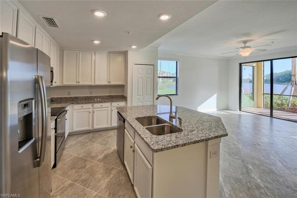 9572 Trevi CT 5011 NAPLES, FL 34113