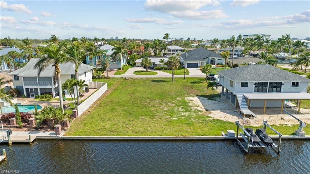 4834 Regal DR BONITA SPRINGS, FL 34134
