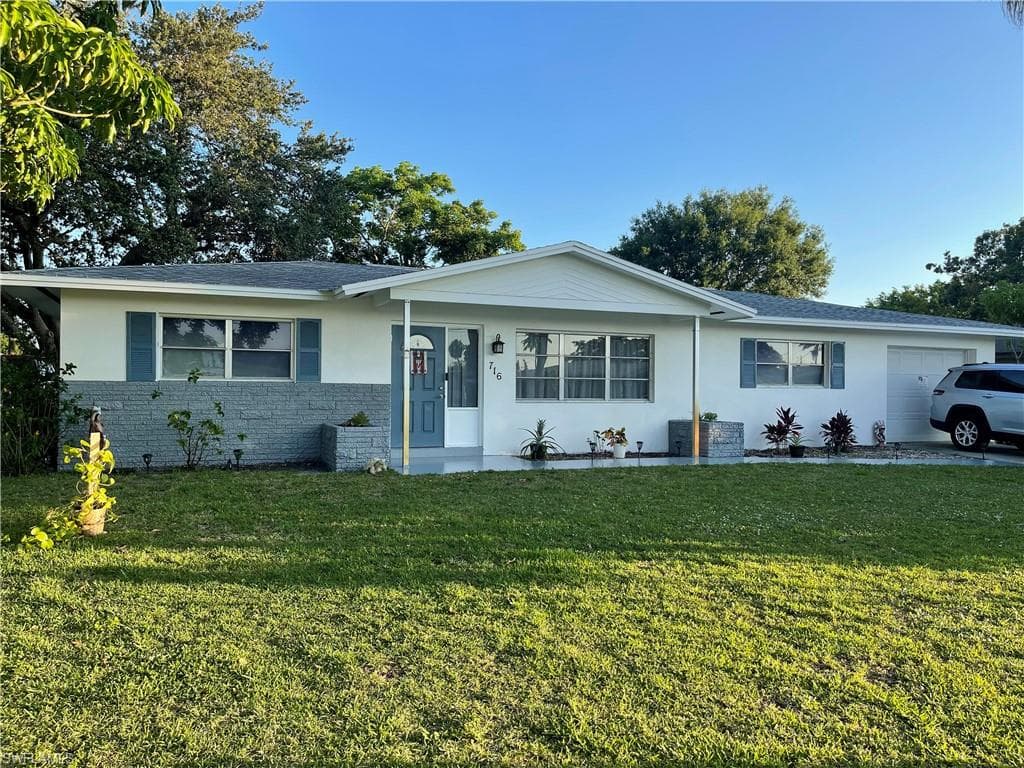 716 Shadyside ST LEHIGH ACRES, FL 33936