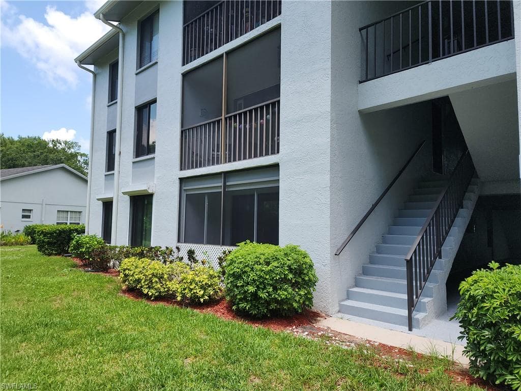 9540 Green Cypress LN 8-H1 FORT MYERS, FL 33905