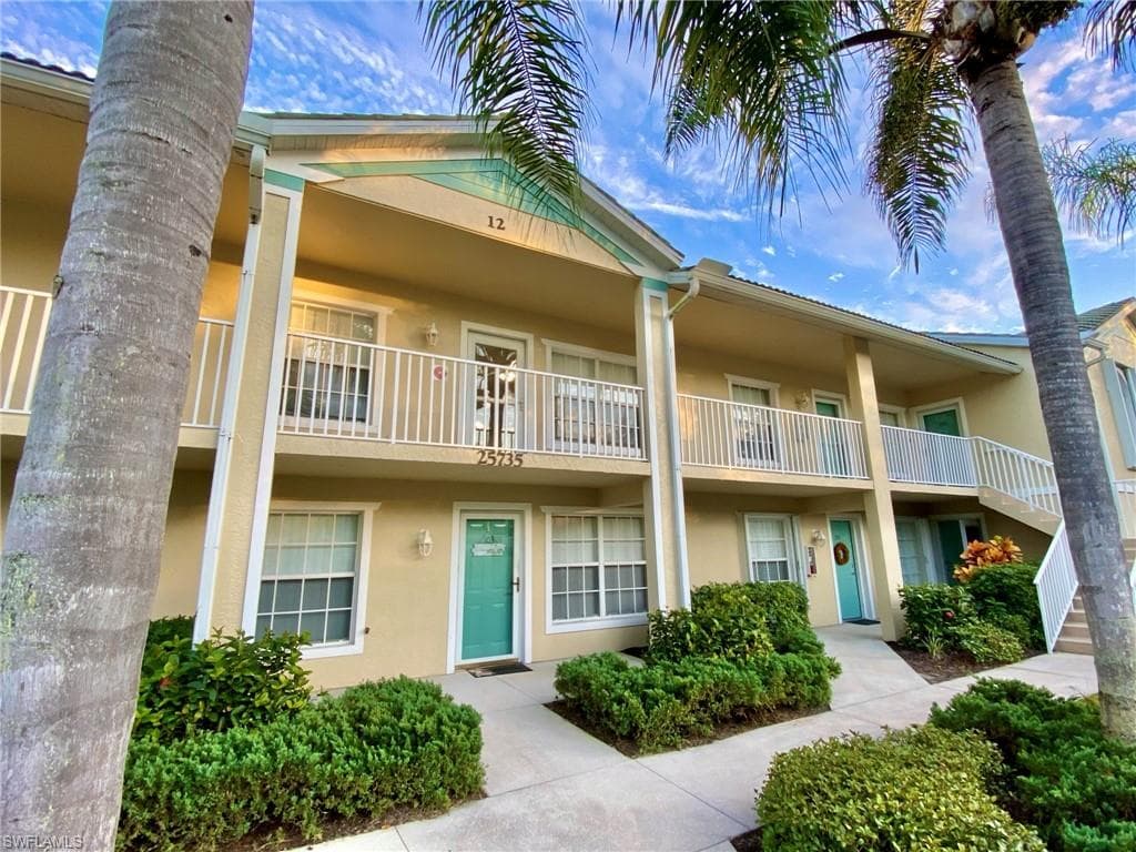 25735 Lake Amelia WAY 203 BONITA SPRINGS, FL 34135