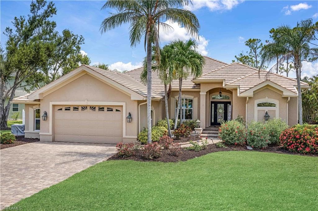 1843 Piccadilly CIR CAPE CORAL, FL 33991