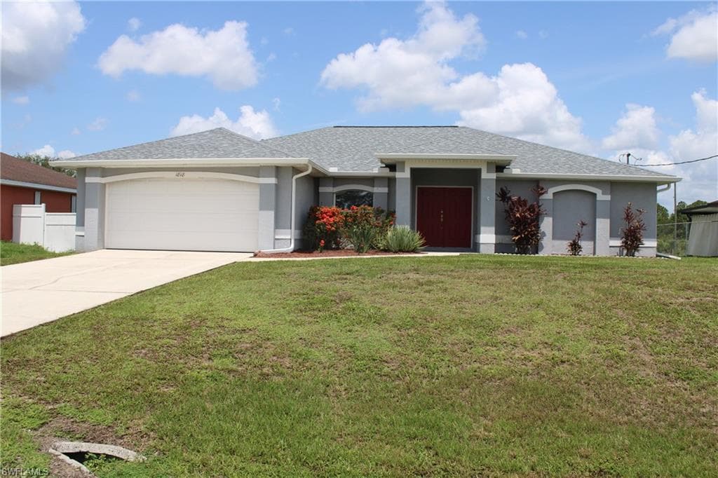 1818 Tomaso AVE LEHIGH ACRES, FL 33972