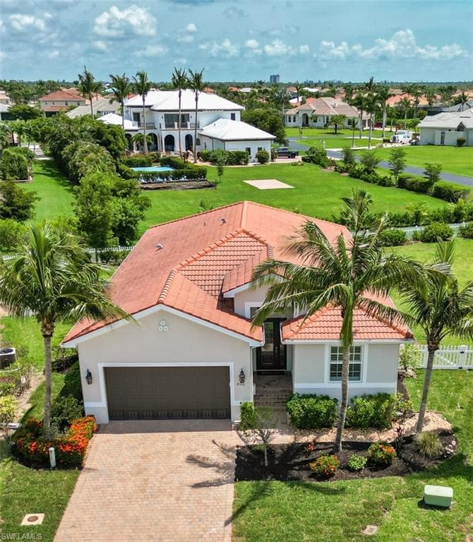 8566 Banyan Bay BLVD FORT MYERS, FL 33908