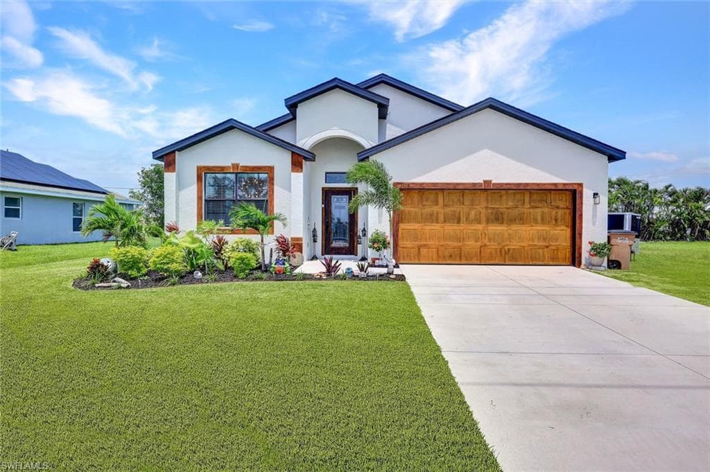 3929 Agualinda BLVD CAPE CORAL, FL 33914