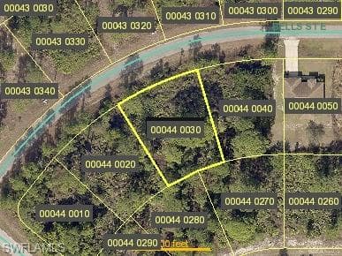 1034 Bells ST E LEHIGH ACRES, FL 33974