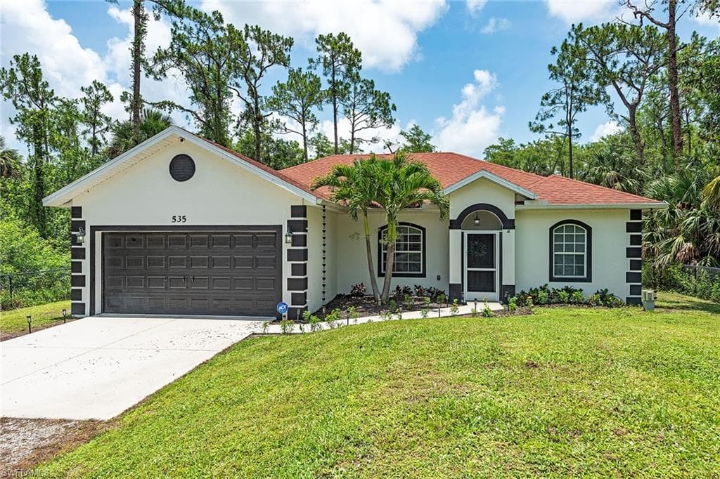 535 33rd AVE NE NAPLES, FL 34120
