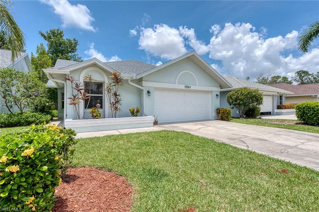 13561 Admiral CT FORT MYERS, FL 33912
