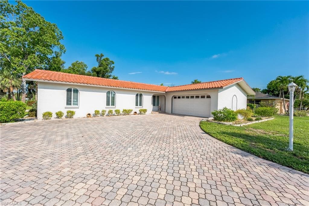 4165 Yarmouth CT NORTH FORT MYERS, FL 33903