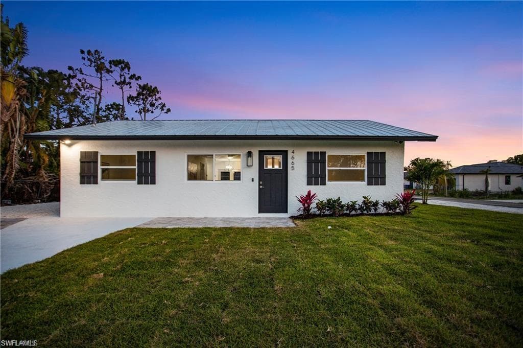 4665 Catalina LN BONITA SPRINGS, FL 34134