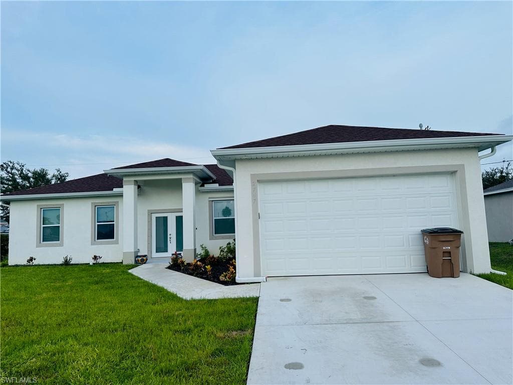 2747 NE 6th PL CAPE CORAL, FL 33909