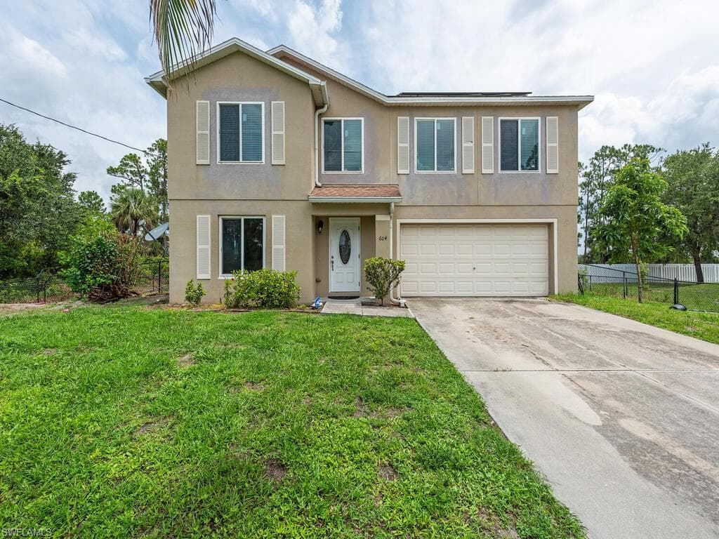 604 18th ST LEHIGH ACRES, FL 33972