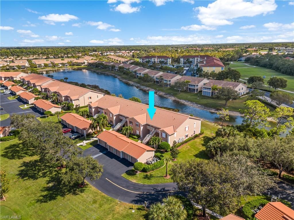 700 Saratoga CIR B-205 NAPLES, FL 34104