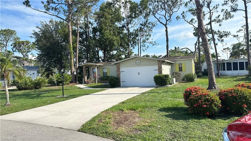19851 Cypress Wood CT 10 i NORTH FORT MYERS, FL 33903