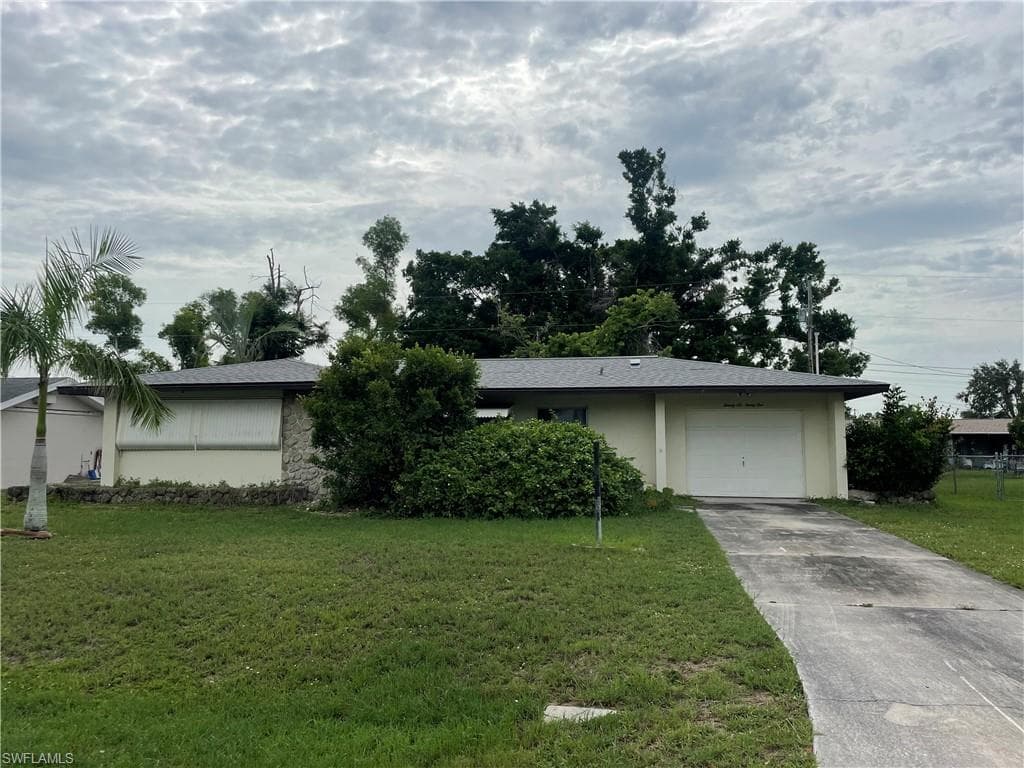 2635 SE 17th AVE CAPE CORAL, FL 33904