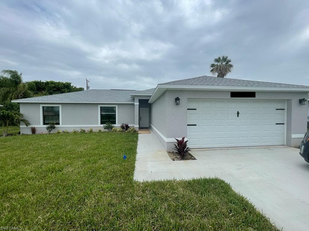 1105 Embers PKWY W CAPE CORAL, FL 33993